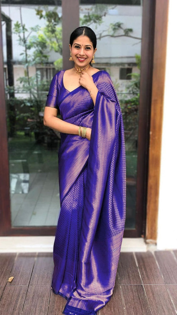 Trendy Saree Blue - Image 2