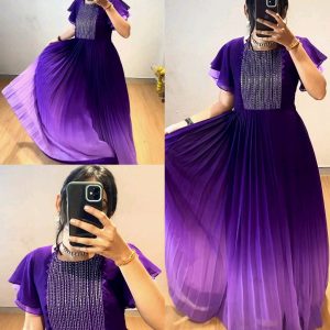 Sweet and stylish, our deep dark purple 2d shade