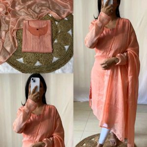 Stylish Beautiful Attractive Colours With Kurti and Dupatta