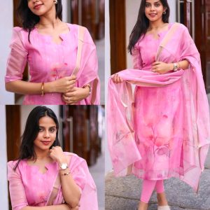 TRENDY HIGH DEMANDED KURTA WITH DUPATTA