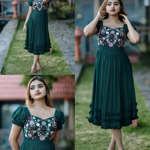Cyndrella Emboidery dress