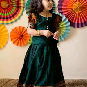 Pretty Classy Kids Girls Lehanga Cholis