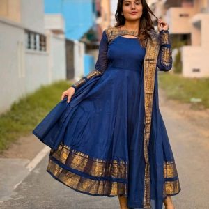 New Super Trendy Traditional Outfit