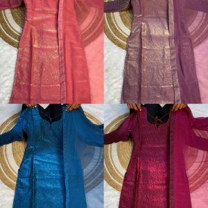 This kurti made with premium soft space silk with diamond work