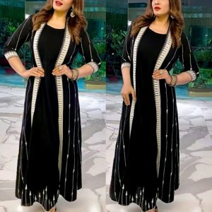 Black Solid Pattern Kurti With Attached Shrug