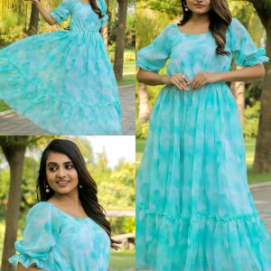 Premium gown for women party wear