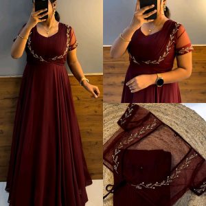 Wear in 2ways ❤️ Gown + Removable coat