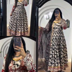 Style in 3 way Gown+Coat+Dupatta