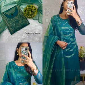 Trending Sparkle Handwork look for Festival Wear