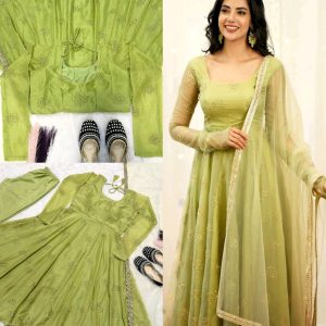 Trendy Own the Festive Spotlight with Mint Elegance