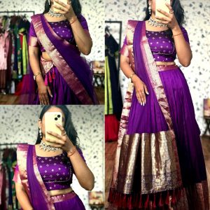 A perfect blend of rich tones that makes you look effortlessly elegant for festive and wedding occasions