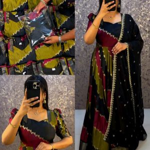 Most Trending Design Anarkali With Duaptta