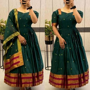 Super hit spunn cotton pleated flare Oufit set